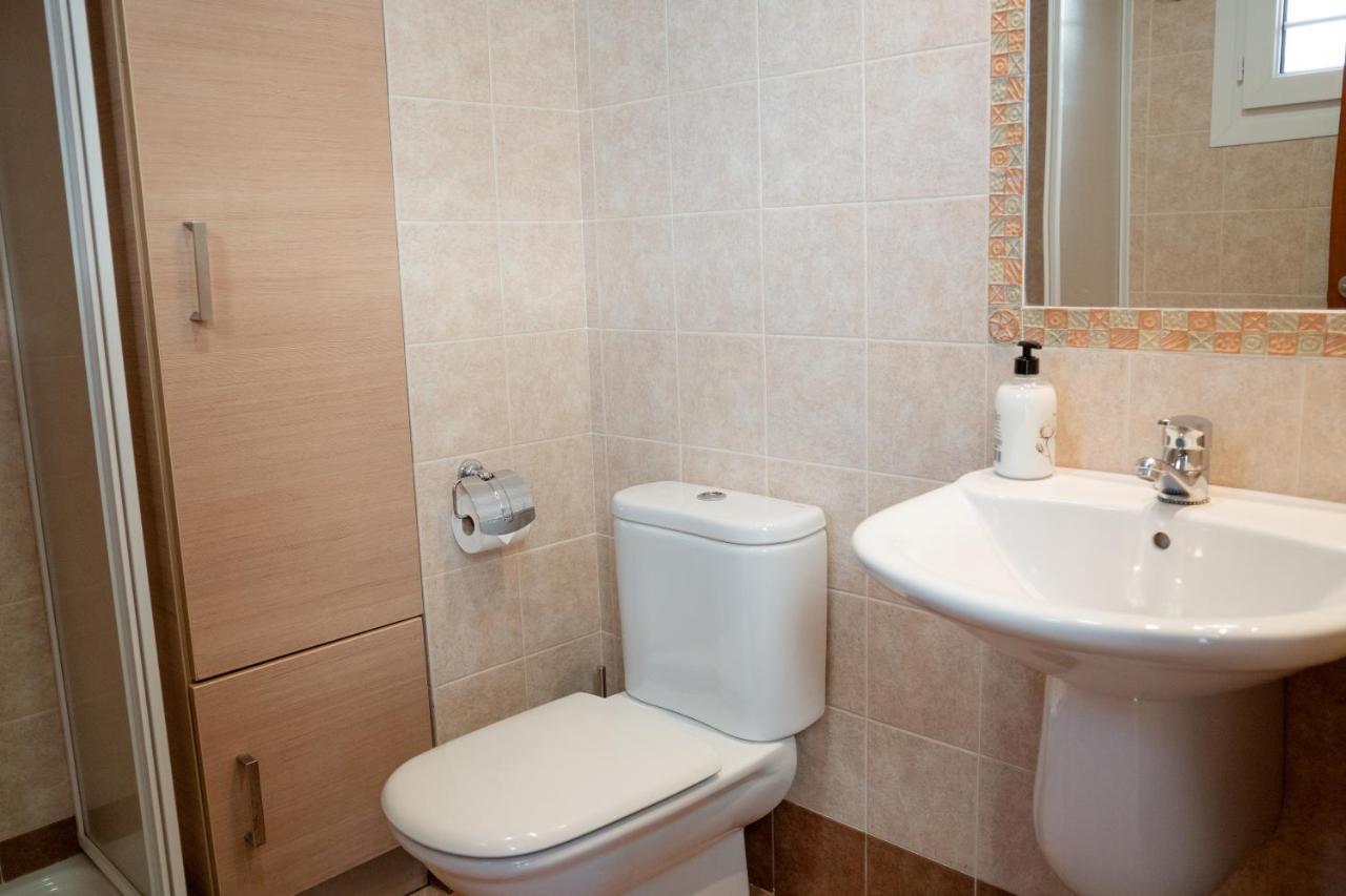 Apartamentos La Llum Alicante Exterior photo